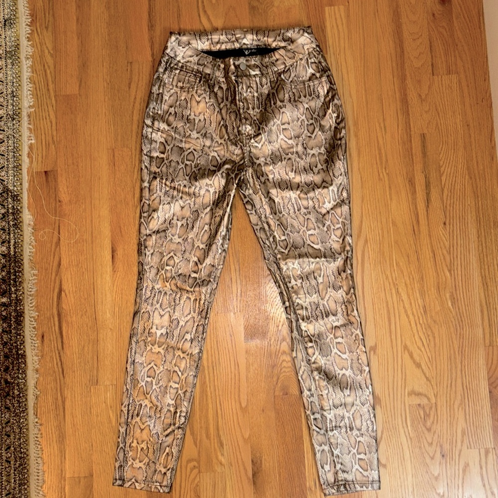Snake print pleather skinny pants